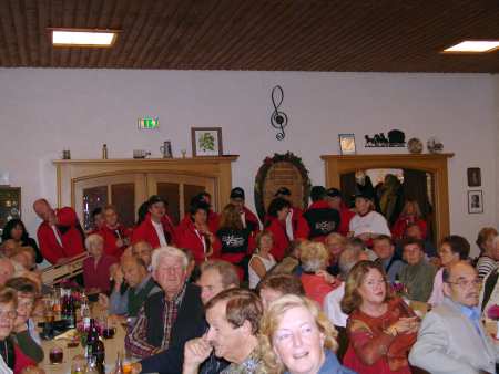 Blick ins volle Sngerheim