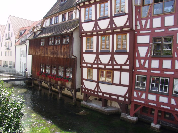 Fachwerk-H�user an der Blau