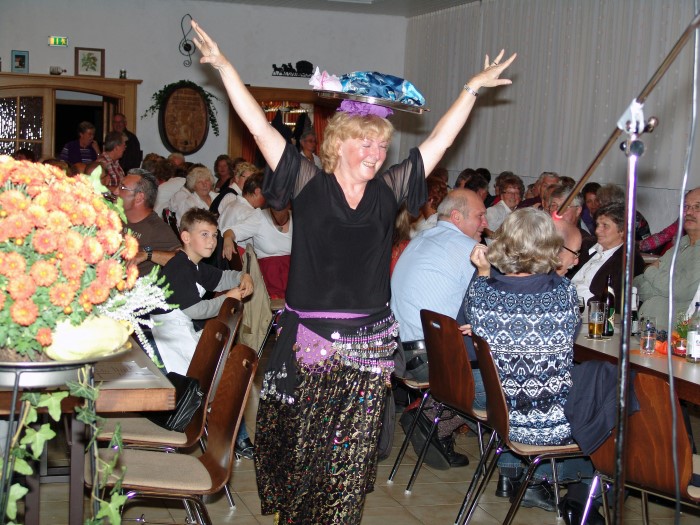 Franziska als Baucht�nzerin