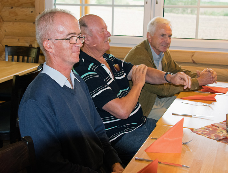 Mittagspause im Blockhaus zur Winterh�he