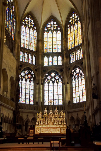 Altar im Regensburger Dom