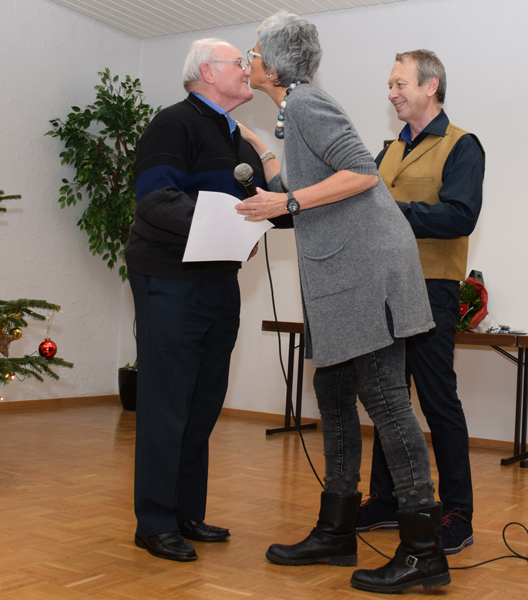 Bescherung f�r Dietmar Peter