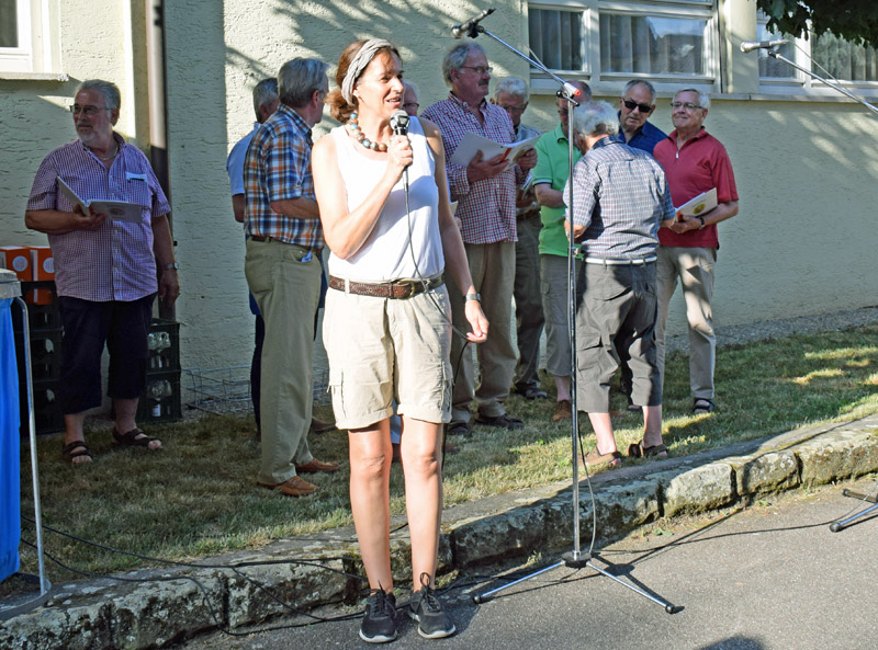 Antje begrt die Besucher