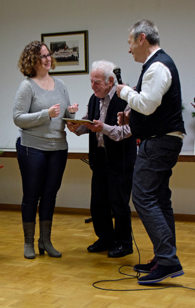 Michaela Lenz wird f�r 25 Jahre Mitgliedschaft im LKB geehrt