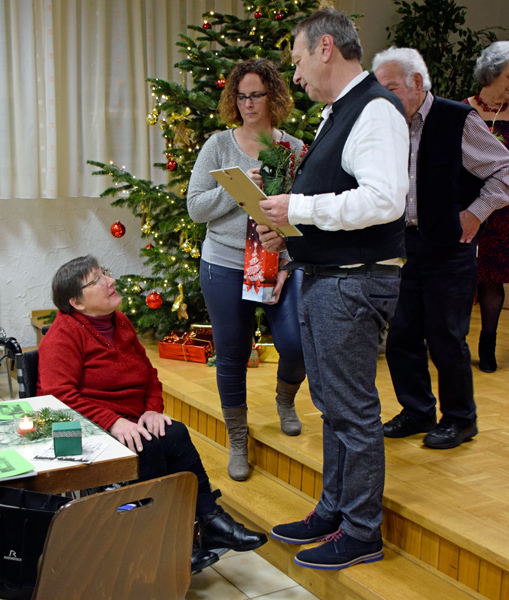 Marianne Walendy wird f�r 40 Jahre Mitgliedschaft im LKB geehrt