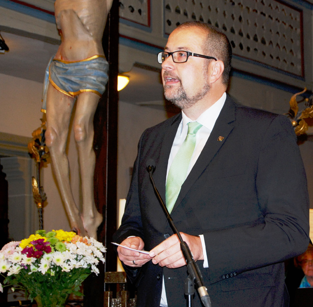 OB Michael Scharmann mit Gru�wort