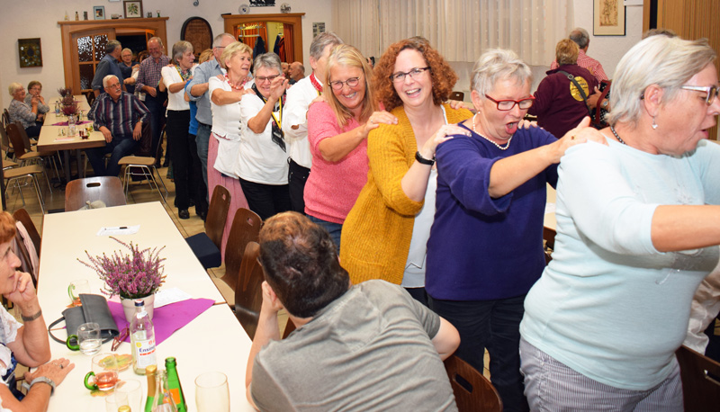 Polonaise durchs S�ngerheim